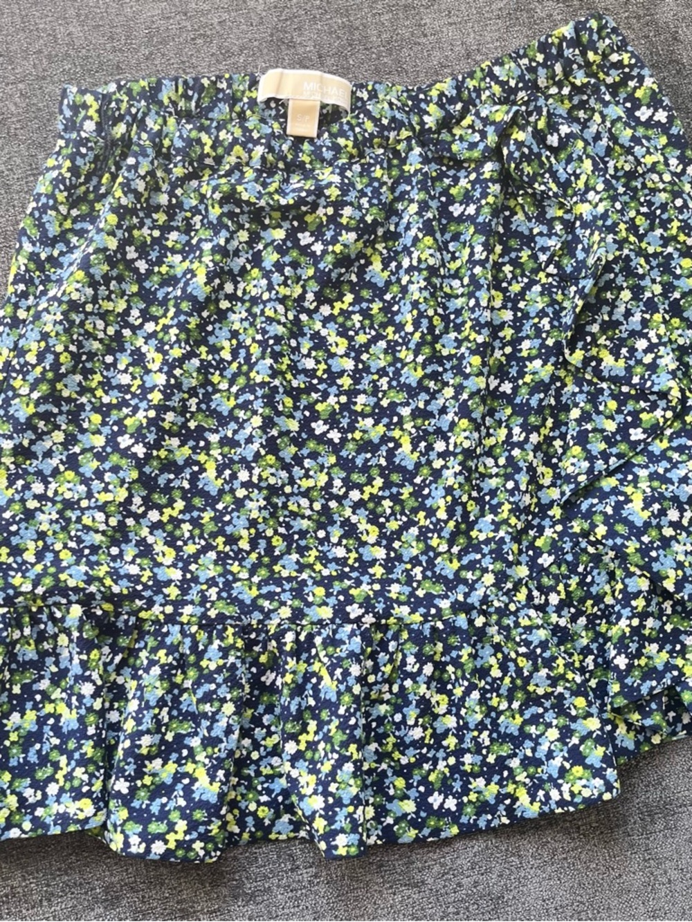 MICHAEL Michael Kors Navy Floral Ruffle Hem Mini Skirt size S